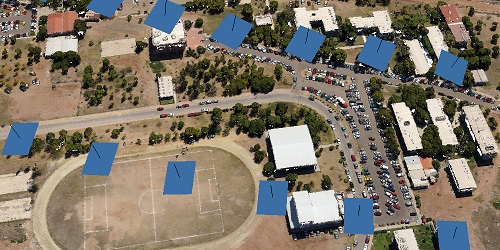 imagem de uma cidade expondo um exemplo de triangula&ccedil;&atilde;o fotogram&eacute;trica